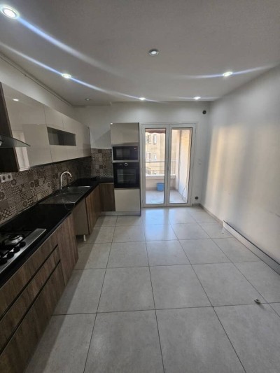 Location Appartement F3 Alger El achour