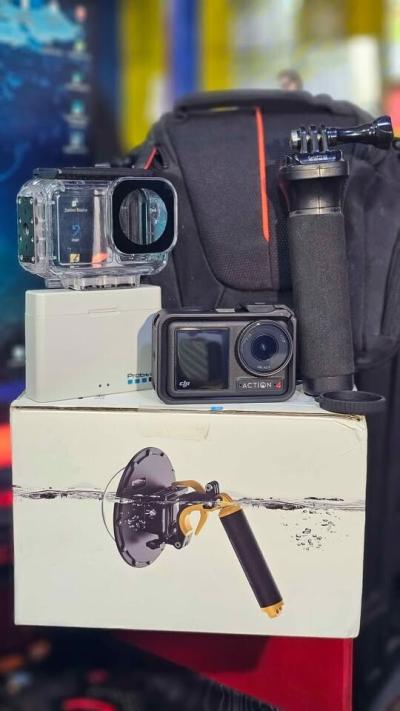 appareils-photo-dji-action-4-dome-porte-caissonchargeur-pochette-skikda-algerie