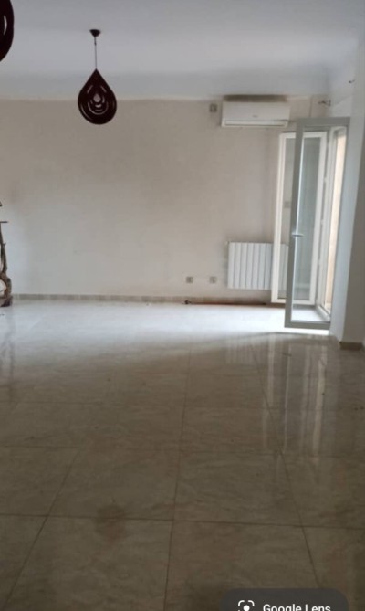 بيع شقة 4 غرف الجزائر عين طاية