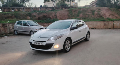 voitures-renault-megane-3-2010-medea-algerie