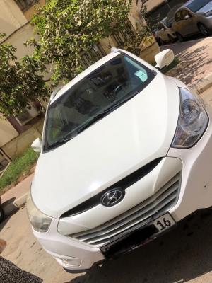 voitures-hyundai-tucson-2012-algerie