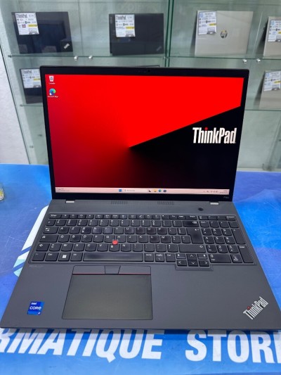 THINKPAD P16s GEN1 CORE : INTEL i7 - 1260P DISC :  01 TB  (SSD)  RAM : 32 GB  NVIDIA T550 4GB 