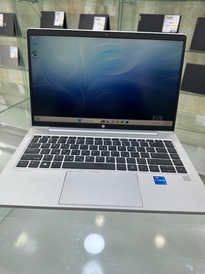 HP PROBOOK 440 G9 CORE : i5 / 1235U  DISC : 512 GB  (SSD) RAM : 16 GB  