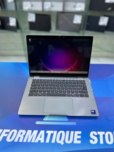 DELL LATITUDE 5350 X360  CORE : ULTRA 5.  135U DISC : 512 GB  (SSD)  RAM : 16 GB  