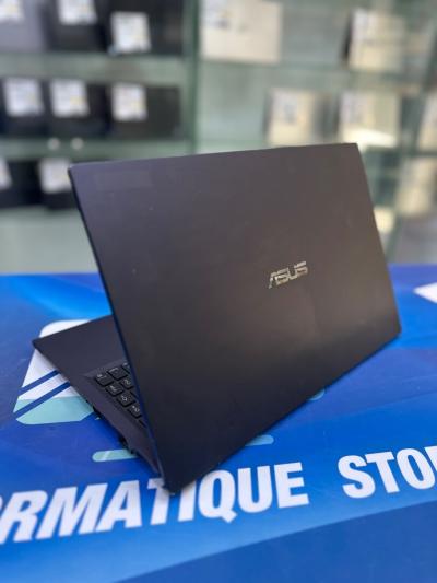 ASUS EXPERTBOOK B15  CPU: Core intel i5 / 1135G7 256-08GB