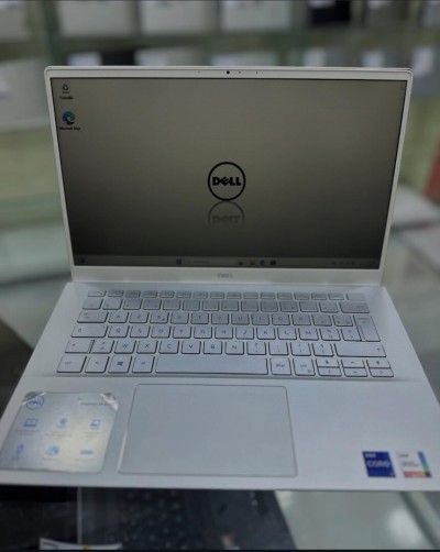 DELL INSPIRON 5402 CORE : i7 / 1165G7 DISC : 512 GB (SSD)  RAM : 16 GB  