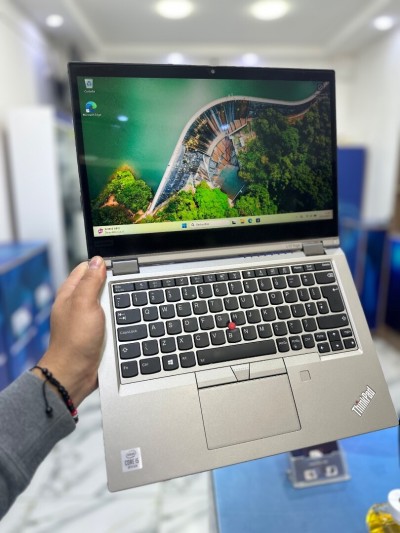 THINKPAD L13 YOGA X360 CORE : INTEL I5 - 10210U DISC :  256 GB  (SSD)  RAM : 08 GB