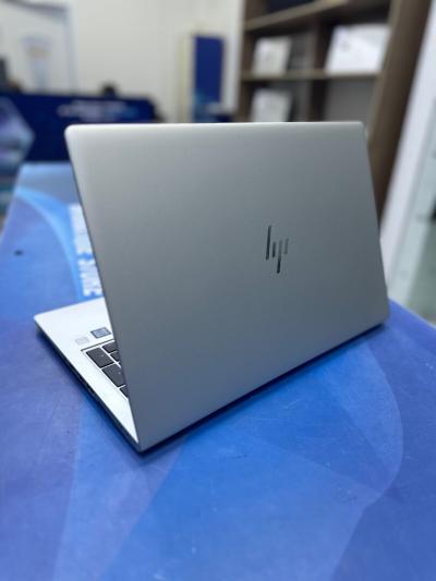 HP ELITEBOOK 850 G6 CORE : INTEL i5 - 8365U DISC :  256 GB  (SSD)  RAM : 16 GB  