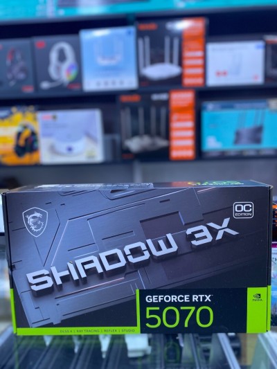 Carte Graphique MSI RTX 5070 12GB SHADOW X3 OC