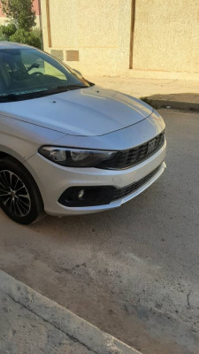 voitures-fiat-tipo-2023-city-tiaret-algerie