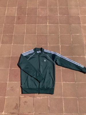 sur-vetements-survetement-adidas-bordj-el-bahri-alger-algerie