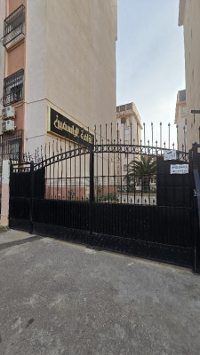 Sell Apartment F4 Alger Bab ezzouar