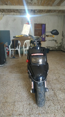 motos-scooters-bosster-2018-tizi-ouzou-algerie