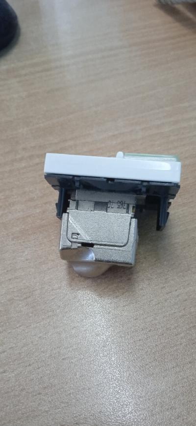 Prise Legrand cat6A