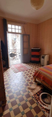 كراء شقة 3 غرف الجزائر الجزائر وسط