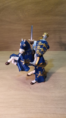 Figurine Chelvalier  de la marque Papo France: roi Richard bleu 