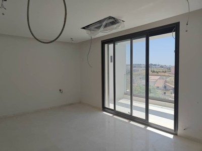 بيع شقة 5 غرف الجزائر دالي ابراهيم