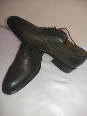 classiques-chaussures-classique-cuir-pointure-40-kouba-alger-algerie