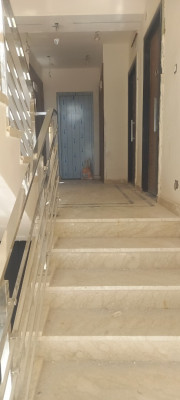 appartement-vente-f4-alger-dar-el-beida-algerie