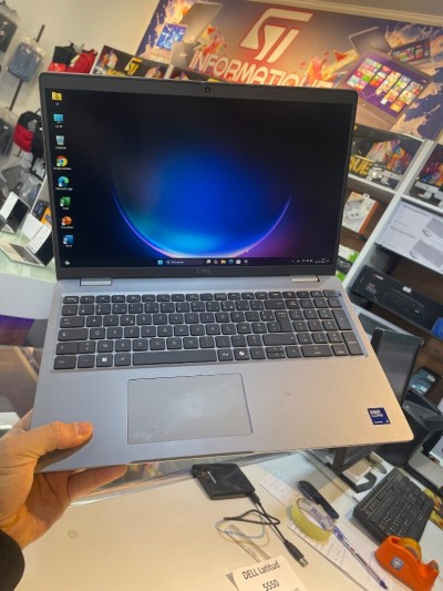 DELL LATITUDE 5550 ULTRA 5 16GB DDR5 256SSD 15,6FHD AZERTY