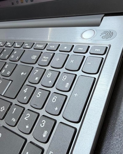 LENOVO THINKBOOK 15 i7-1065G7 1.30GHZ  16Gb DDR4 512gb SSD INTEL IRIS R PLUS GRAPHICS ECRAN 15.6 FHD