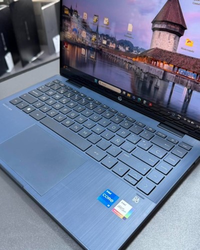 (VENDU) HP PAVILION X360 2-in1 TACTILE i5-1335U 16 Gb DDR4 512gb SSD INTEL IRIS XE GRAP ECRAN 14 FHD