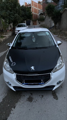 voitures-peugeot-208-2013-allure-constantine-algerie