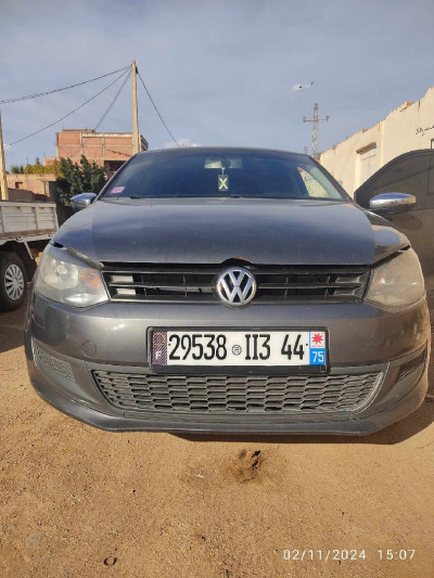 voitures-volkswagen-polo-2013-team-sidi-lakhdar-ain-defla-algerie