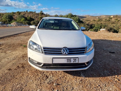 grande-berline-volkswagen-passat-2015-dar-el-beida-alger-algerie