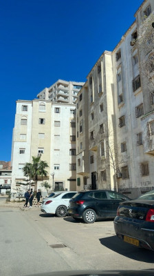 Rent Apartment F4 Oran Oran