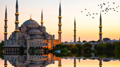 Istanbul 90.000 Da اسطنبول (Billet + Hôtel + Transfert)