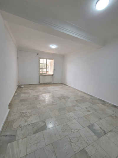 appartement-location-f4-alger-said-hamdine-algerie