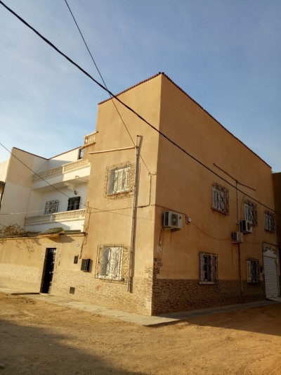 Vente Niveau De Villa F9 Biskra Chetma