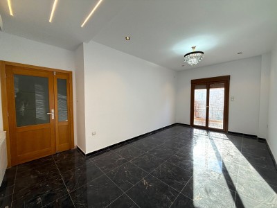 Sell Apartment F4 Oran Oran