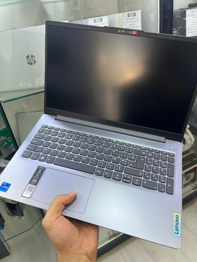 LENOVO IDEAPAD SLIM 3 I5 13420H 8GO 512GO 15.6" NEUF SOUS EMBALLAGE