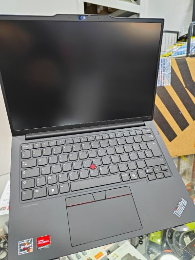 LENOVO THINKPAD E14 GEN 6 AMD RYZEN 5 7535U 16GO /512GO NVME NEUF SOUS EMBALLAGE