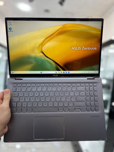 Asus ZenBook Flip 15.6" Rotatif, Ryzen 7 5700U - 8Gb Ram - 256Gb SSD - Nvidia GeForce MX450