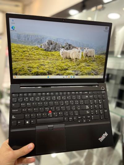 Lenovo ThinkPad E15 - i7 1255U - 8Gb Ram - 512Gb SSD - Intel UHD Graphics 