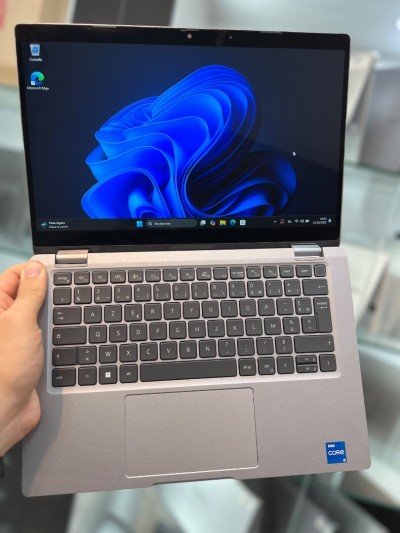 Dell Latitude 5430 2-in-1 i5 1245U - 8Go - 256Go - Intel UHD Graphics