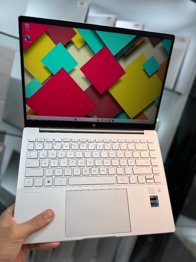 HP Pavilion 14" 2K i5 1340P - 16Go - 512Go - Intel Iris Xe Graphics 