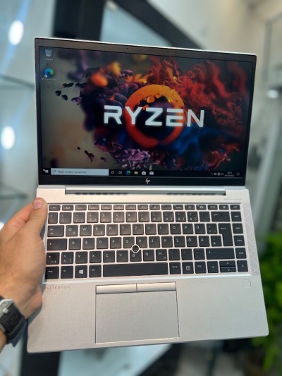 HP EliteBook 845 G7 Ryzen 3 Pro 4450U - 16Go - 256Go - AMD Radeon Graphics 