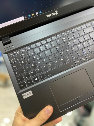 Terra Mobile 1516 Full HD, Intel Core i5 10310U - 8Gb Ram - 512Gb SSD - Intel UHD Graphics 