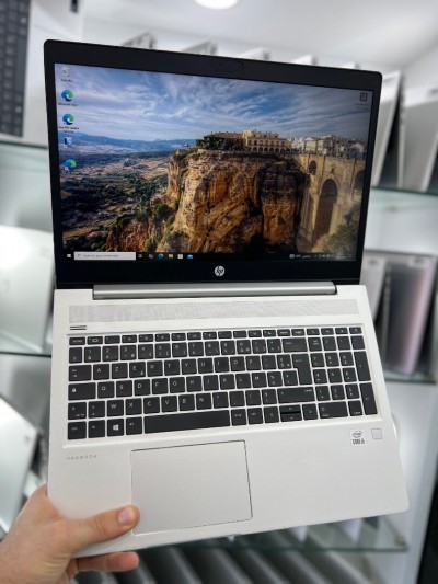 HP ProBook 450 G7 15.6" FHD, i5 10210U - 8Gb Ram - 256Gb SSD - Intel UHD Graphics 
