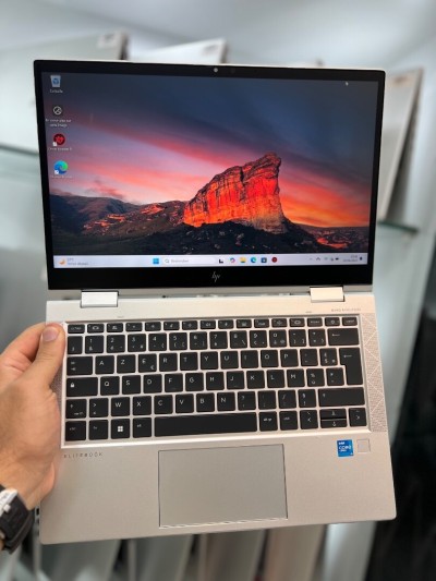 HP EliteBook 830 G8 X360 - i5 1145G7 - 16Go - 512Go - Intel Iris Xe Graphics 