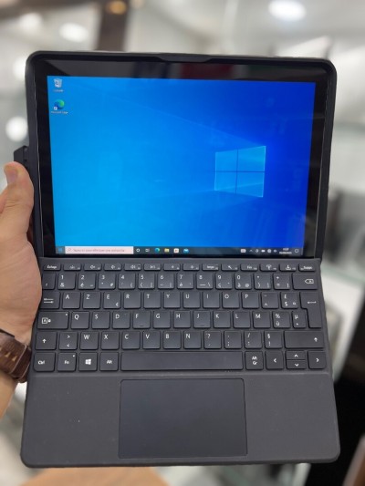 Microsoft Surface Go 2 10.5" Intel Pentium 4424Y - 4Gb - 64Gb - Intel UHD Graphics 615