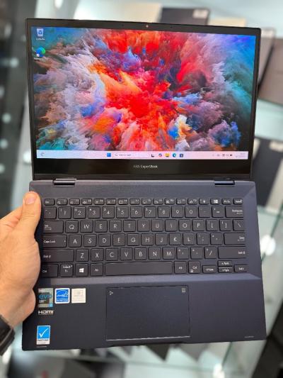 Asus ExpertBook 14 2-in-1 i7 1165G7 - 16Go - 512Go - Intel Iris Xe Graphics