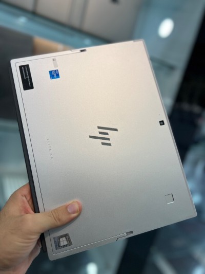 HP Elite X2 - i5 1145G7 - 8Go - 256Go - Intel Iris Xe Graphics 