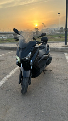 motos-et-scooters-yamaha-xmax-400-2016-mohammadia-alger-algerie