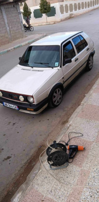 سيارة-صغيرة-volkswagen-golf-2-1989-الأبيض-سيدي-الشيخ-البيض-الجزائر