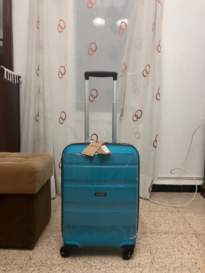 valises-et-sacs-de-voyage-valise-cabine-solide-american-tourister-originale-boumerdes-algerie